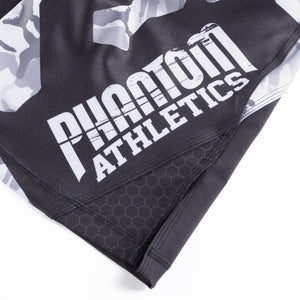Phantom Athletics Storm Nitro Shorts, ideal für Grappling, Muay Thai und Fitness. Das sportliche Design und die robuste Verarbeitung garantieren eine optimale Performance in jeder Trainingseinheit.