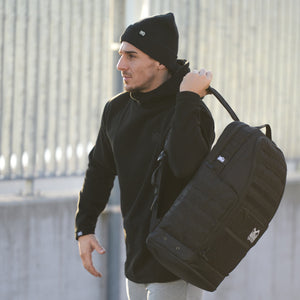 Phantom Athletics Beanie Sonic – funktionale Mütze für Sport und Freizeit, hält Kopf und Ohren zuverlässig warm.