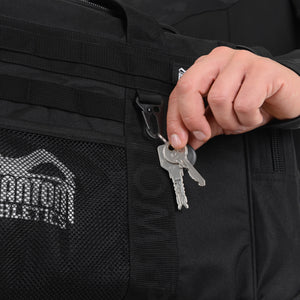 Phantom Tactic Trainingstasche mit Karabiner um z.B. Schlüssel zu befestigen.