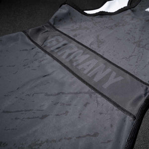 Das Phantom Evo Ringertrikot mit großem 