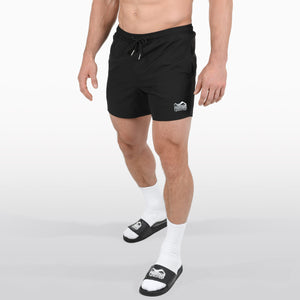 Die Phantom SOLAR Badeshorts für Training im Sommer.  Badehose für echte Fighter.