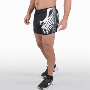 Die Fight Shorts Revolution Black Camo von Phantom Athletics bieten dir maximale Bewegungsfreiheit und starken Halt – ideal für MMA, Grappling und Kickboxen.