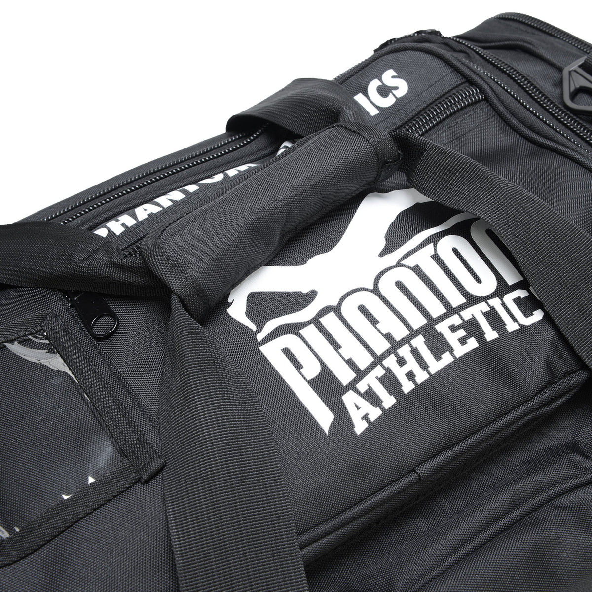 Robuste Phantom Athletics Tactic Gymbag – MMA Is Not a Crime – für Kampfsporttraining und Outdoor-Workouts. Mit großem Hauptfach und praktischen Nebenfächern.
