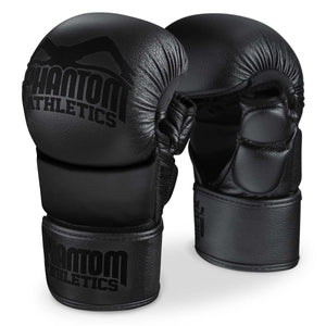 MMA Handschuhe Riot Blackout Edition von Phantom Athletics – ideal für Sparring, Grappling und intensives MMA-Training. Robuste Materialien für maximale Belastbarkeit.