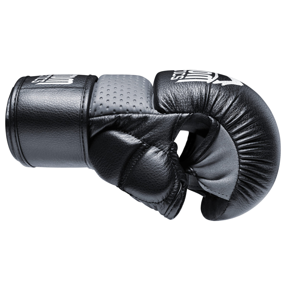Rundum Schutz im Kampfsport Training mit dem Phantom RIOT MMA Sparring Handschuh 