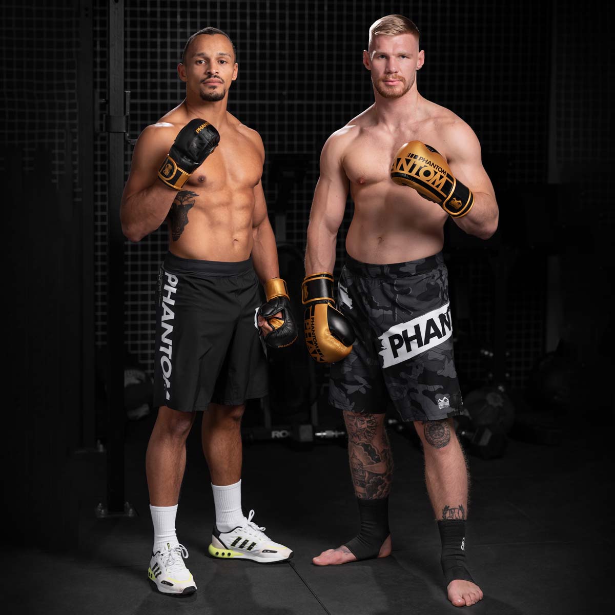 Goldene Phantom Athletics MMA Gloves Apex Sparring – entwickelt für harte Sparrings und Grappling-Sessions. Ideal für anspruchsvolles MMA- und Kampfsport-Training.
