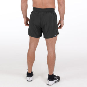 Hochwertige Phantom Athletics Training Shorts im Laser Black Design, speziell für Kampfsportler entwickelt. Ergonomische Passform sorgt für optimalen Halt und Komfort.