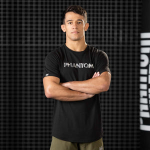Hochwertiges Kampfsport-T-Shirt Vantage von Phantom Athletics, ideal für MMA- und Thaibox-Fans. Strapazierfähige Verarbeitung für lange Haltbarkeit.
