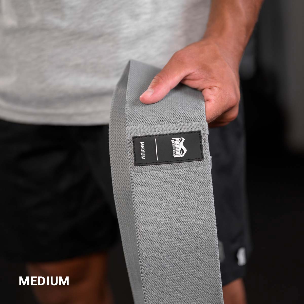 Hochwertiges und strapazierfähiges Widerstandsband von Phantom Athletics, ideal für Mobility- und Konditionstraining. Unterstützt gezielte Bewegungsabläufe.
