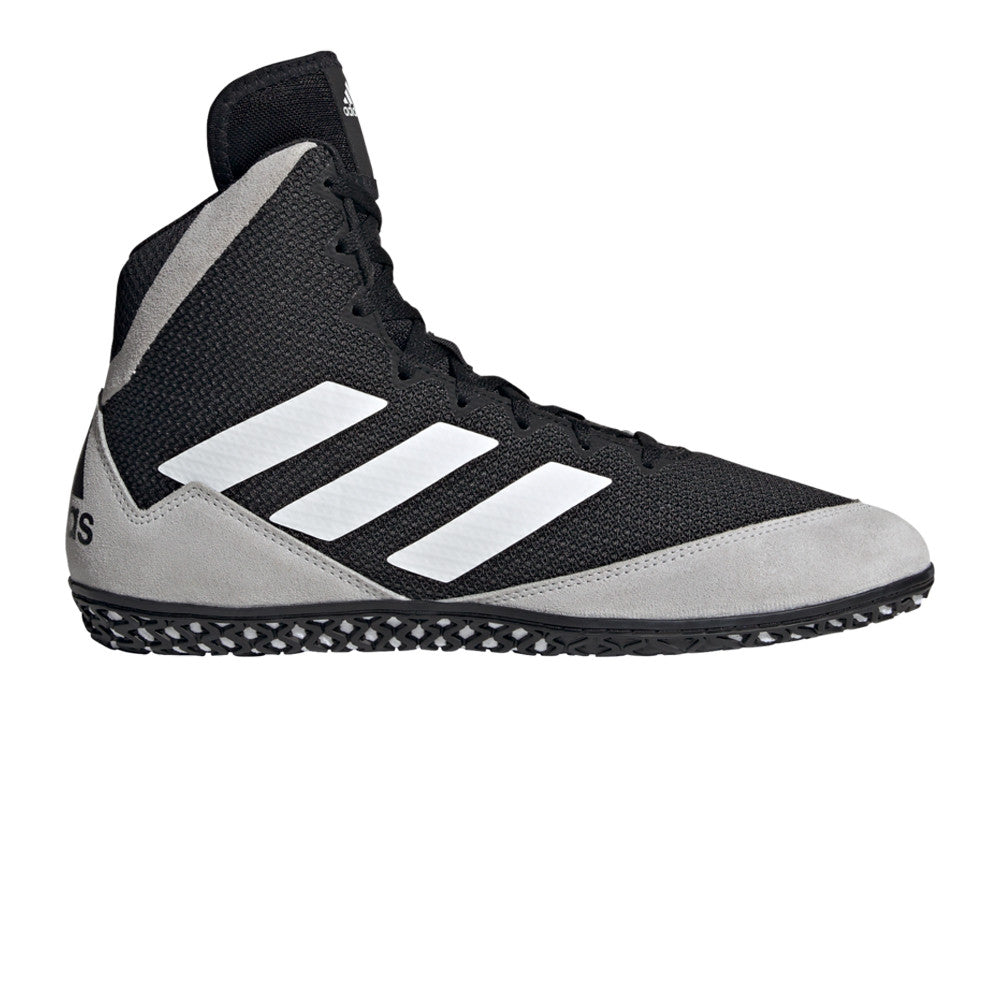 Adidas Ringerschuhe Mat Wizard. Die Ringerschuhe für Anfänger und Profis. Egal ob Wettkampf oder Training, die Adidas Mat Wizard Ringerschuhe in der Farbe Schwarz Grau verschaffen dir ultimative Grip auf der Matte. 