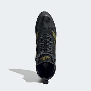 Adidas Speedex 18 in Schwarz/Gold – Leichter und atmungsaktiver Boxschuh für Boxer, die auf Schnelligkeit und Stabilität setzen. Entwickelt für optimale Leistung im Training und Wettkampf.