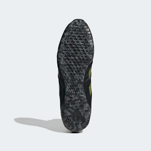 Adidas Speedex 18 Schwarz/Gold – Dynamisches Design mit robuster Sohle für maximale Traktion im Ring. Unterstützt schnelle Bewegungen und präzise Richtungswechsel.