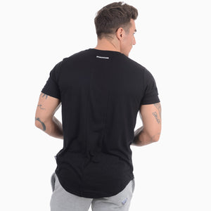 Phantom Athletics T-Shirt Vantage, speziell für Kämpfer entwickelt, die auf Stil und Funktionalität setzen. Optimal für intensives Training und als modisches Statement.